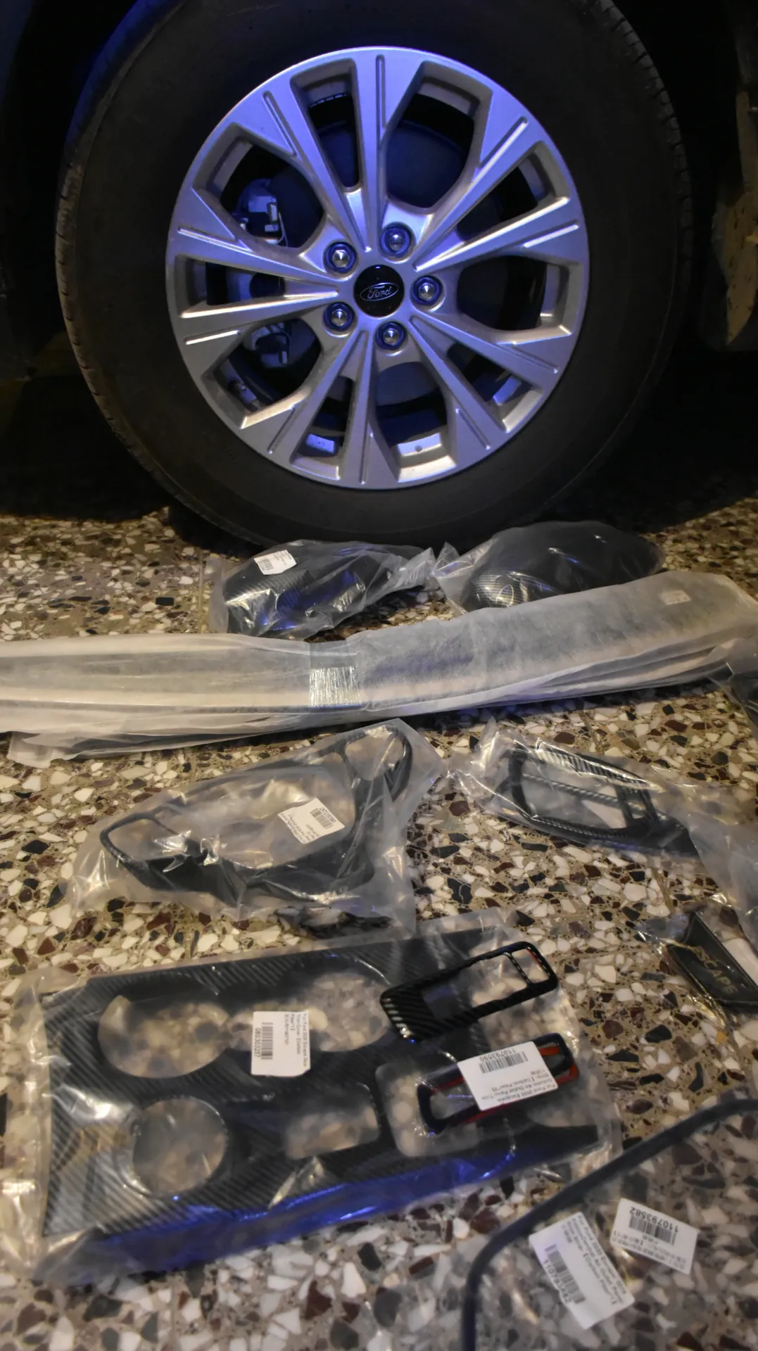 كت كاربون فايبر داخلي - فورد اسكيب 2020 -2026