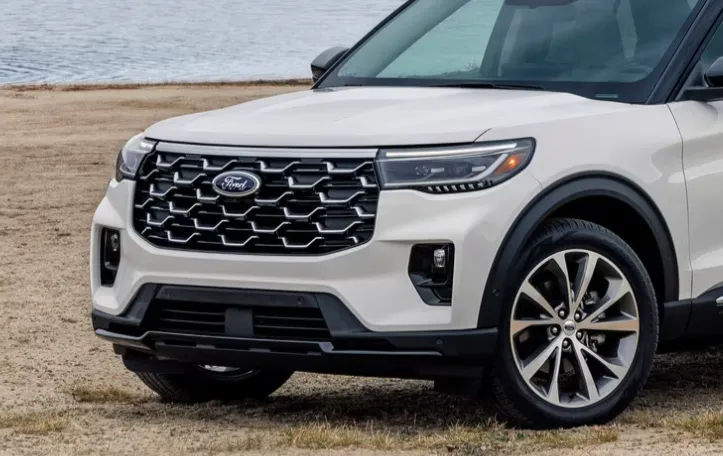 اكسبلورر شباك امامي 2025